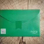 Мал плик во зелена боја